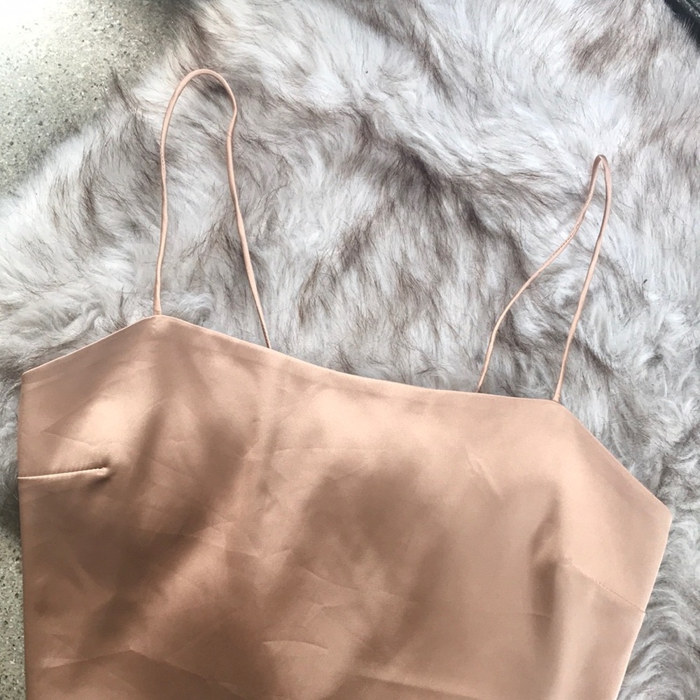 Tie back cropped tank